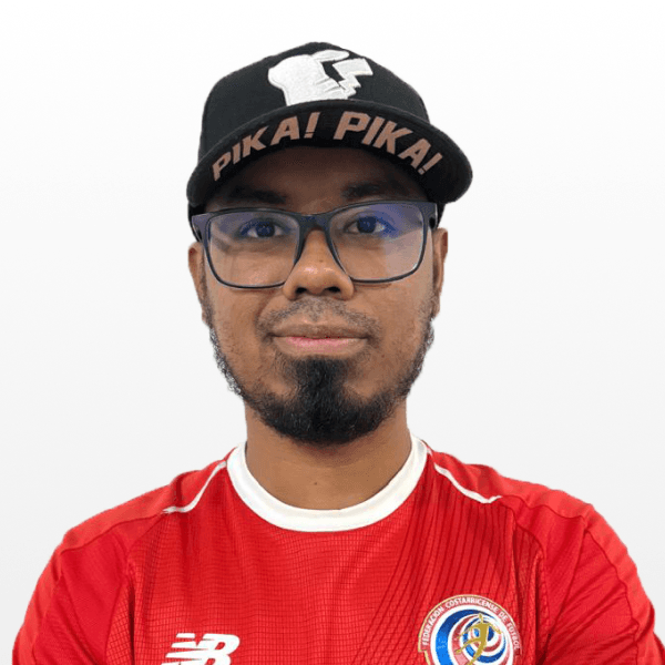 Bryan Solís